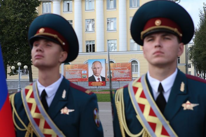 Воробьев принял участи в открытии ЖК для военнослужащих и ознакомился со строительством транспортных развязок в Балашихе