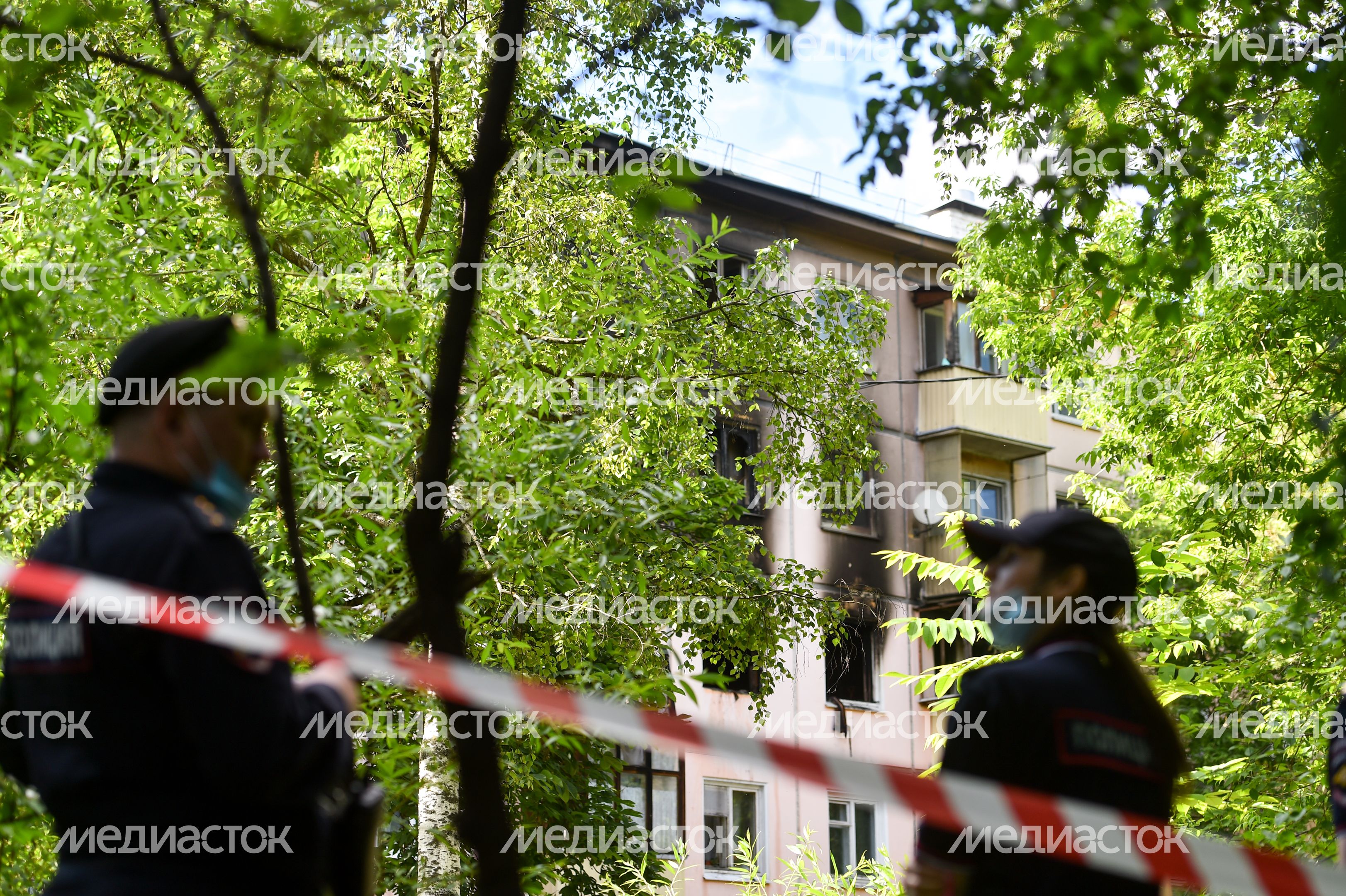 Кадры с места взрыва в доме на улице Проходчиков в Москве