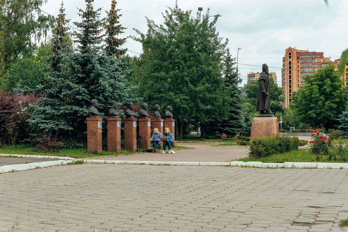Памятник Одинцу боярину