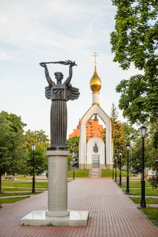 Аллея Героев