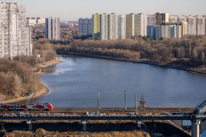 Весенние виды города Химки