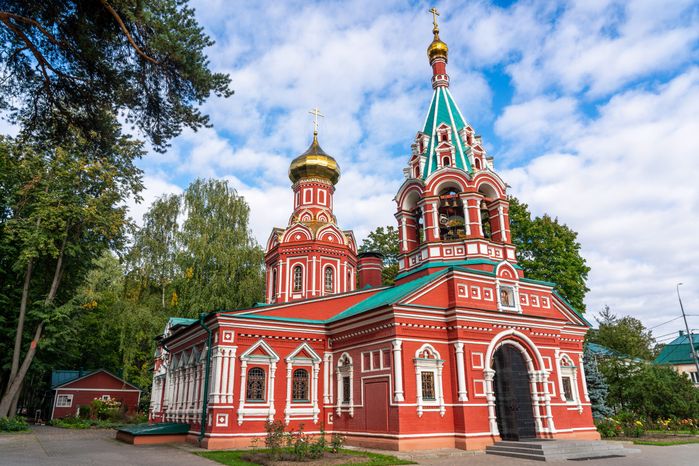 Церковь иконы Божией Матери Знамение в Красногорске