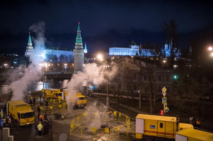 Прорыв трубы в центре Москвы