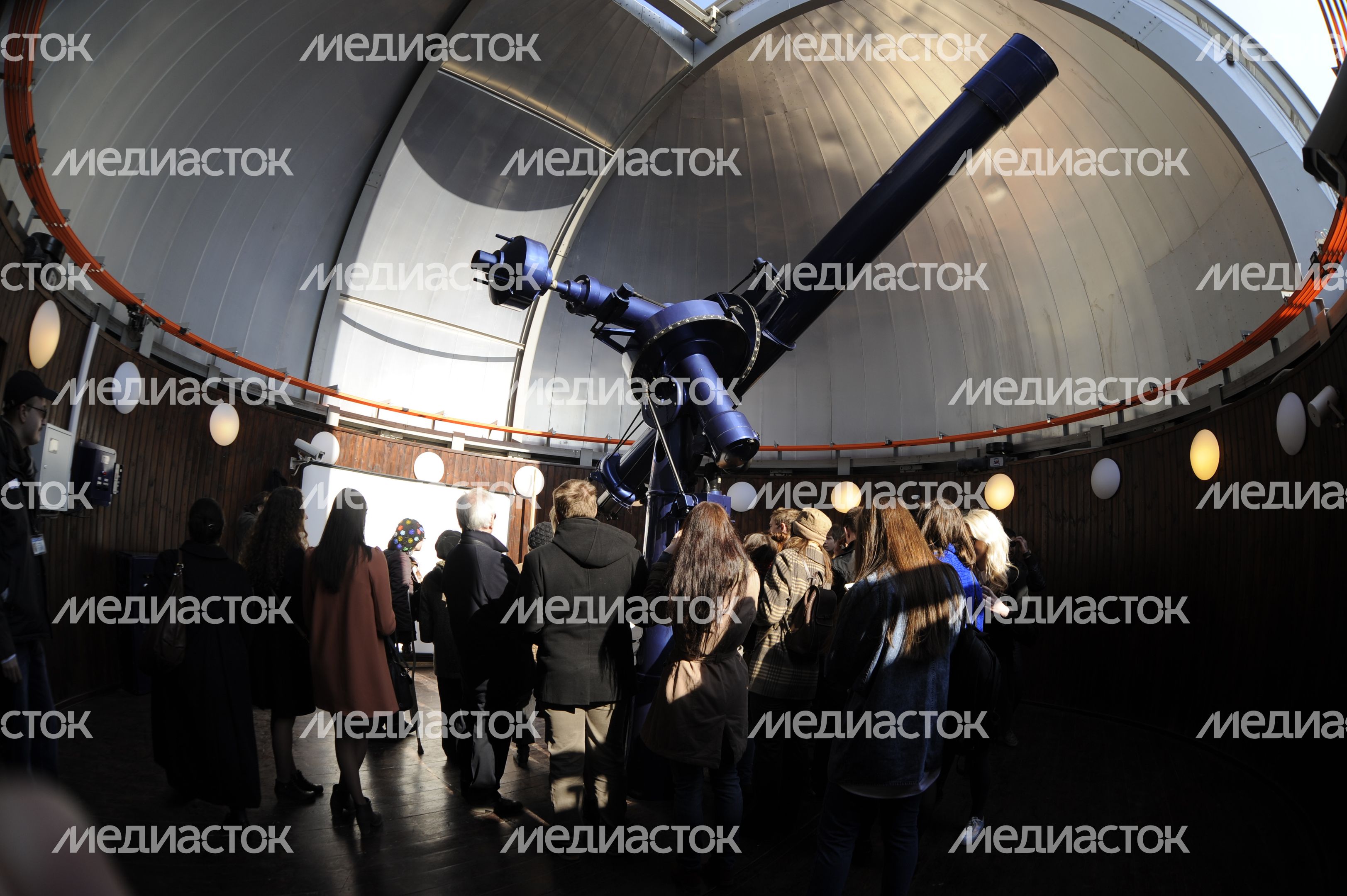 Солнечное затмение в Московском планетарии Солнечное затмение в Московском планетарии