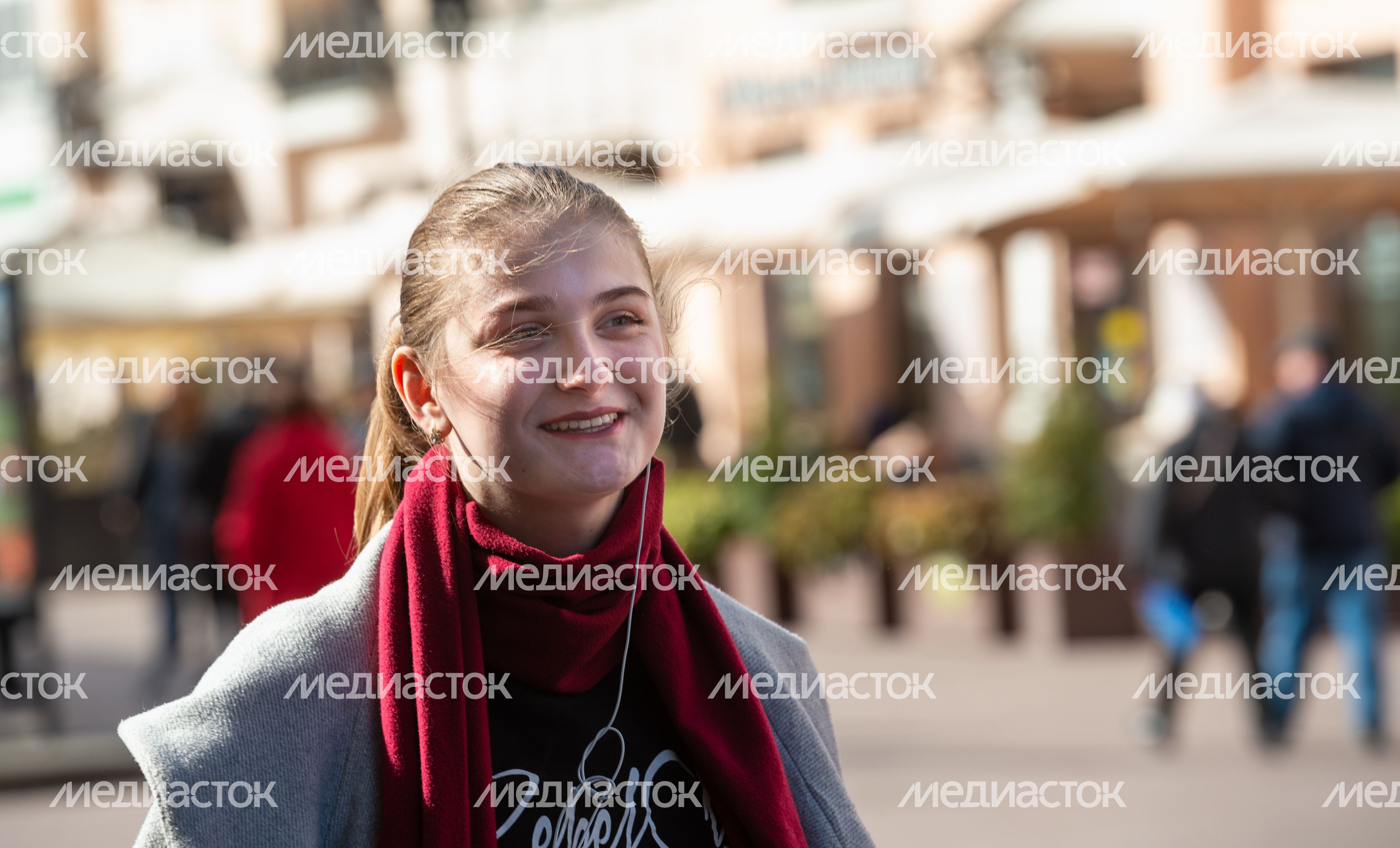 Опрос прохожих на Арбате Опрос прохожих на Арбате
