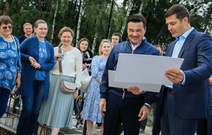 Проверка хода работ по очистке Малаховского озера Губернатором Подмосковья