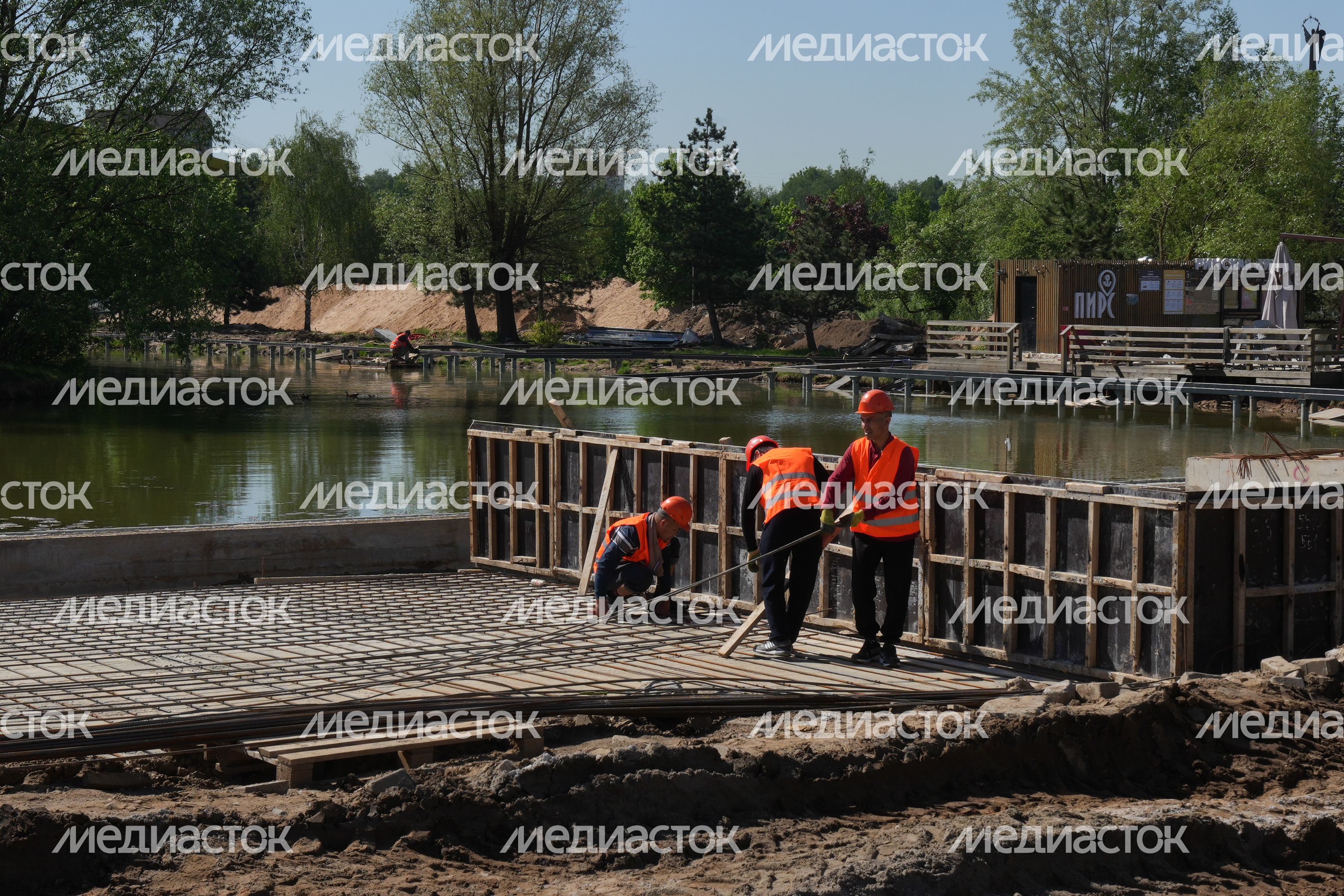 В Одинцове завершается масштабная реконструкция Центральной площади В Одинцове завершается масштабная реконструкция Центральной площади