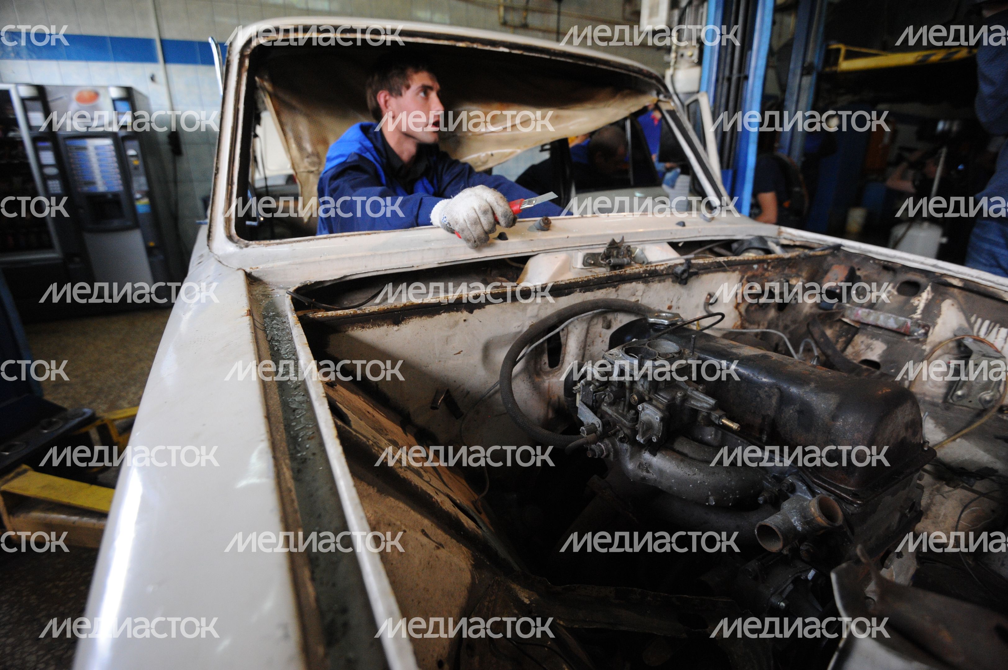 Утилизация бесхозных автомобилей в Москве