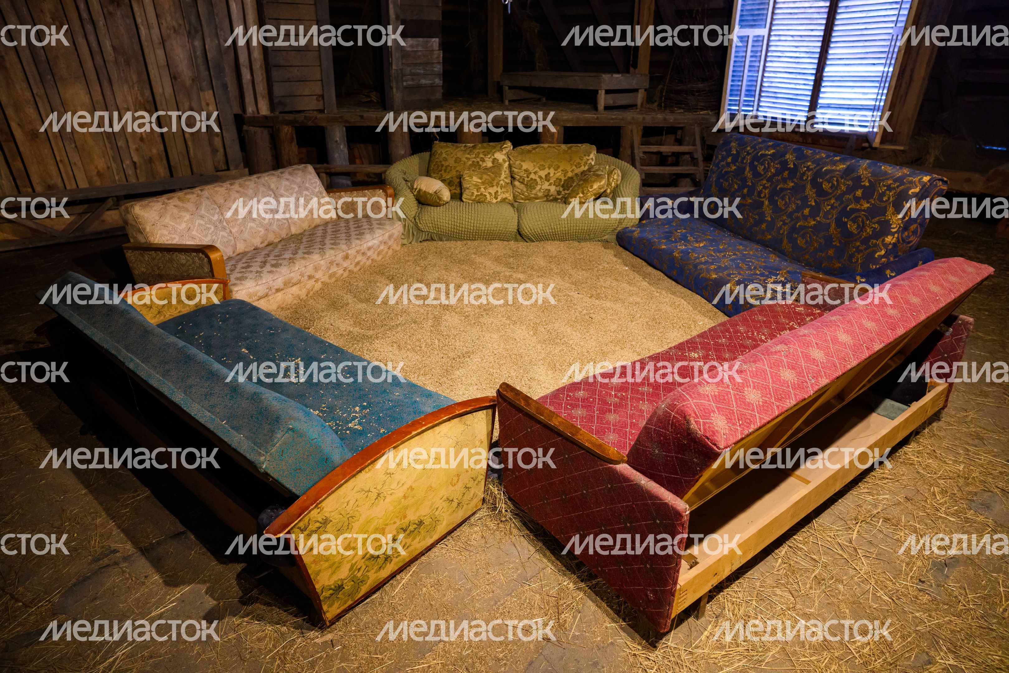 Фестиваль современного искусства "Заповедное" в Горках Ленинских