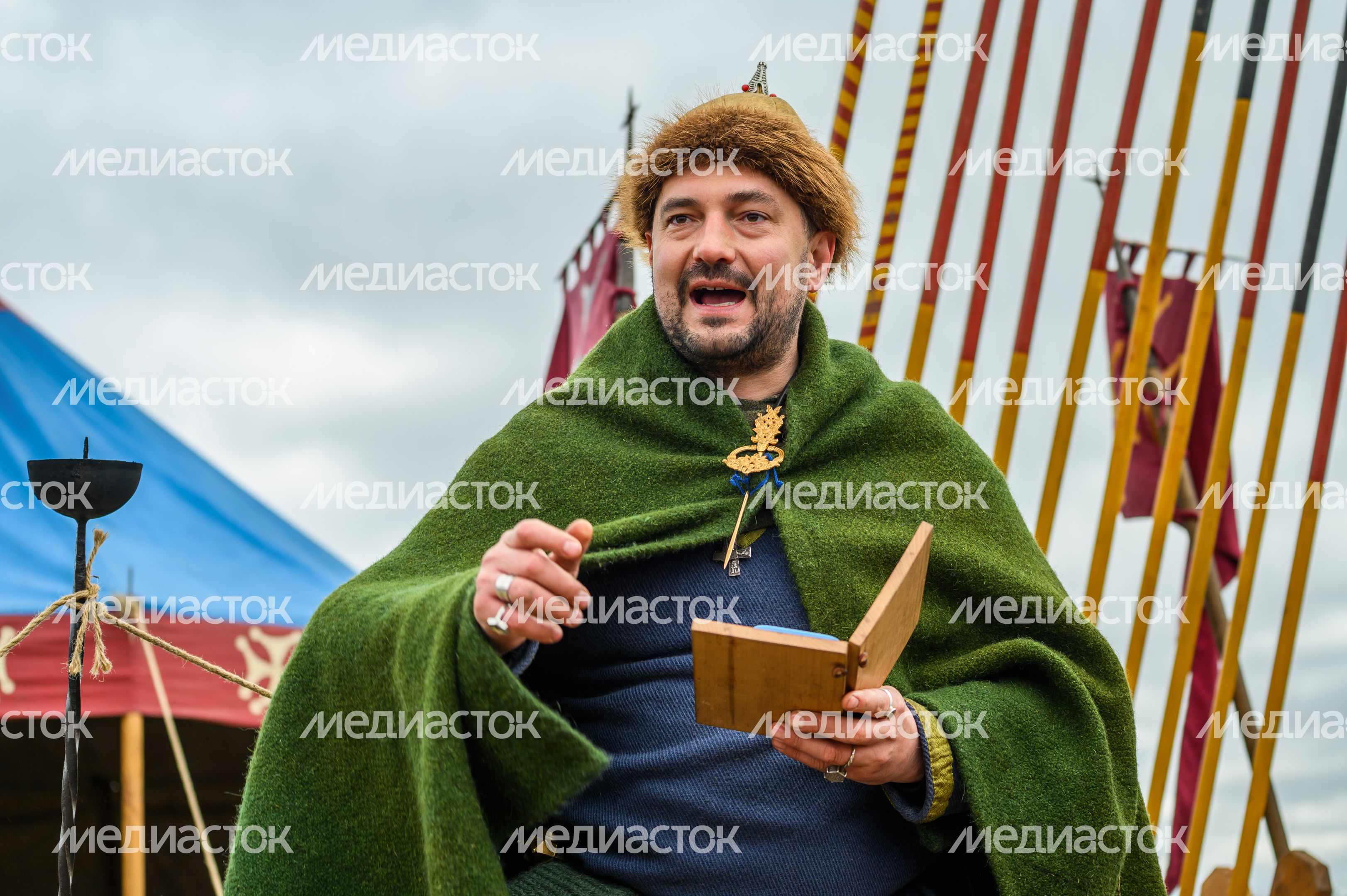 Мир Древней Руси на фестивале экспериментальной археологии «Гардарика» в Хотьково Мир Древней Руси на фестивале экспериментальной археологии «Гардарика» в Хотьково