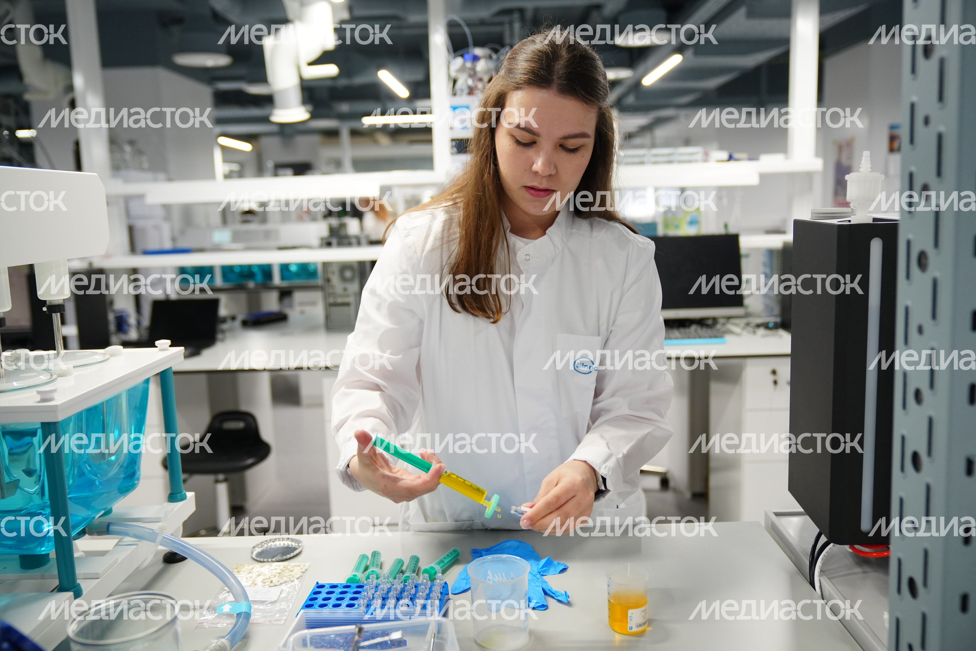 Губернатору представили проект развития R&D-Центра фармкомпании «Биннофарм Групп» в Красногорске