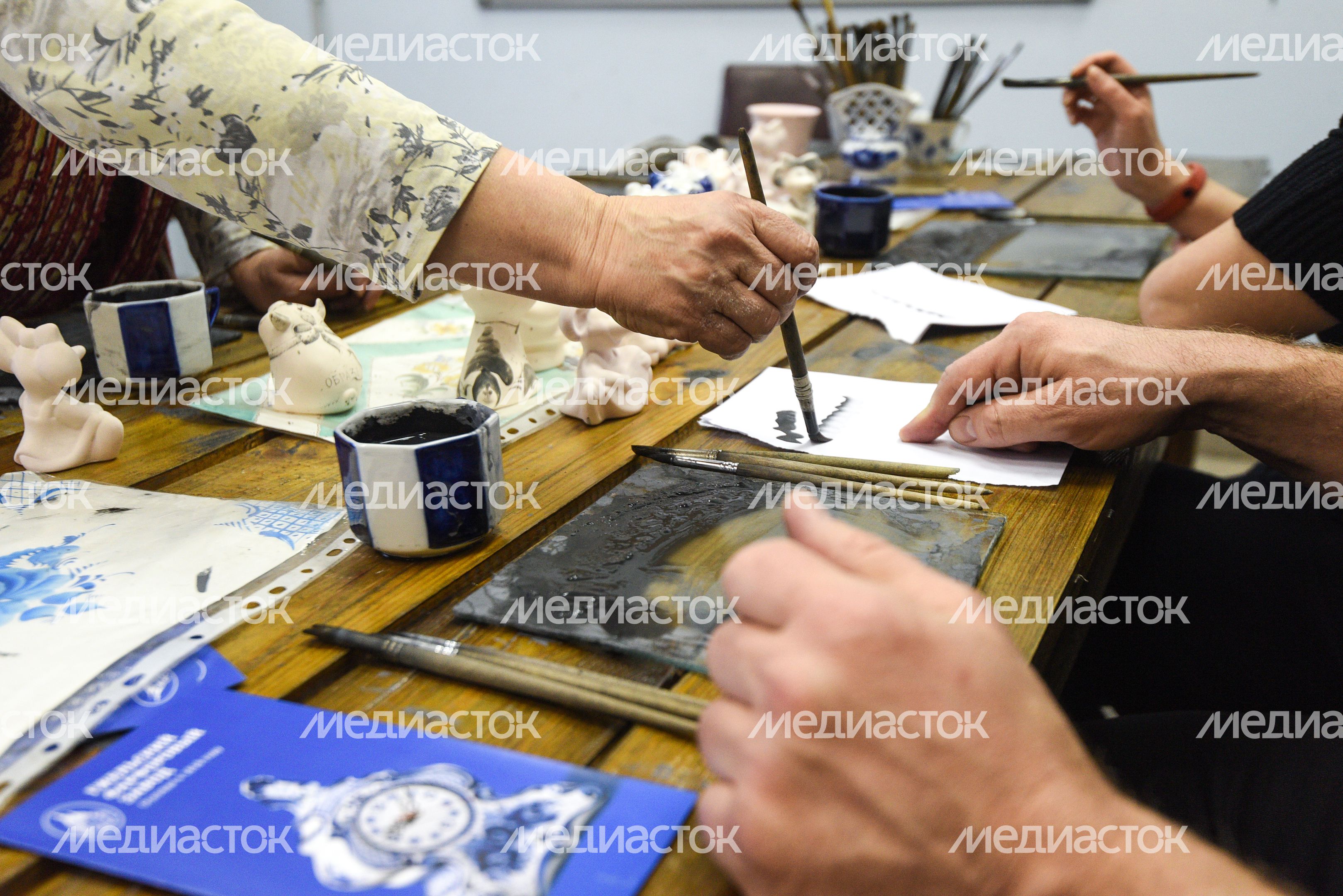 Гжельский фарфоровый завод