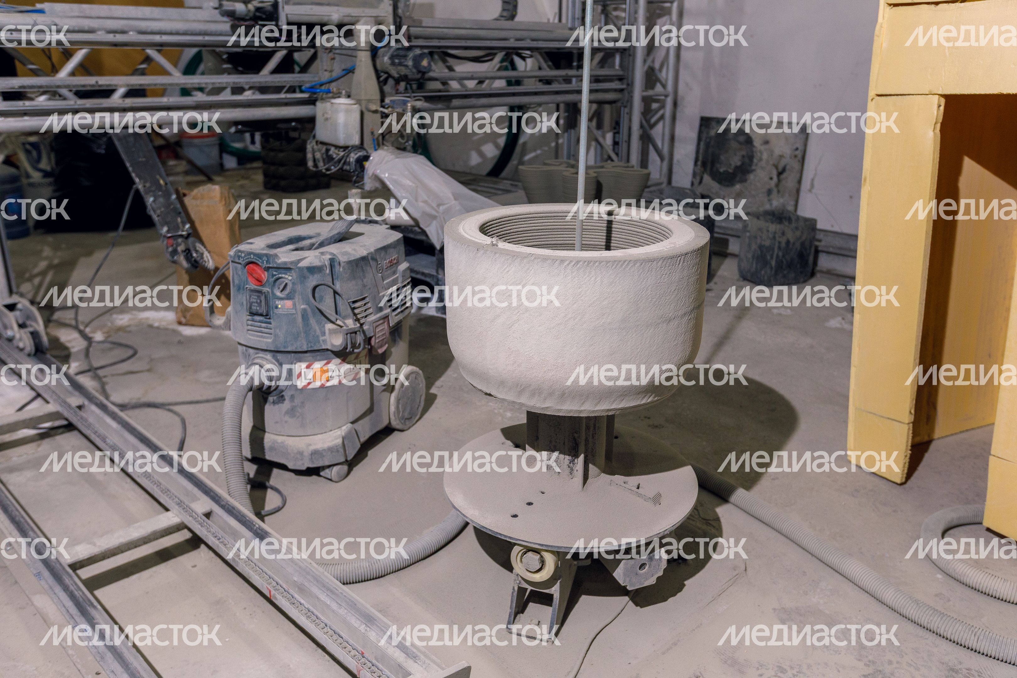 Компания RVS-3D из Солнечногорска печатает архитектурные формы из бетона на 3D-принтере Компания RVS-3D из Солнечногорска печатает архитектурные формы из бетона на 3D-принтере