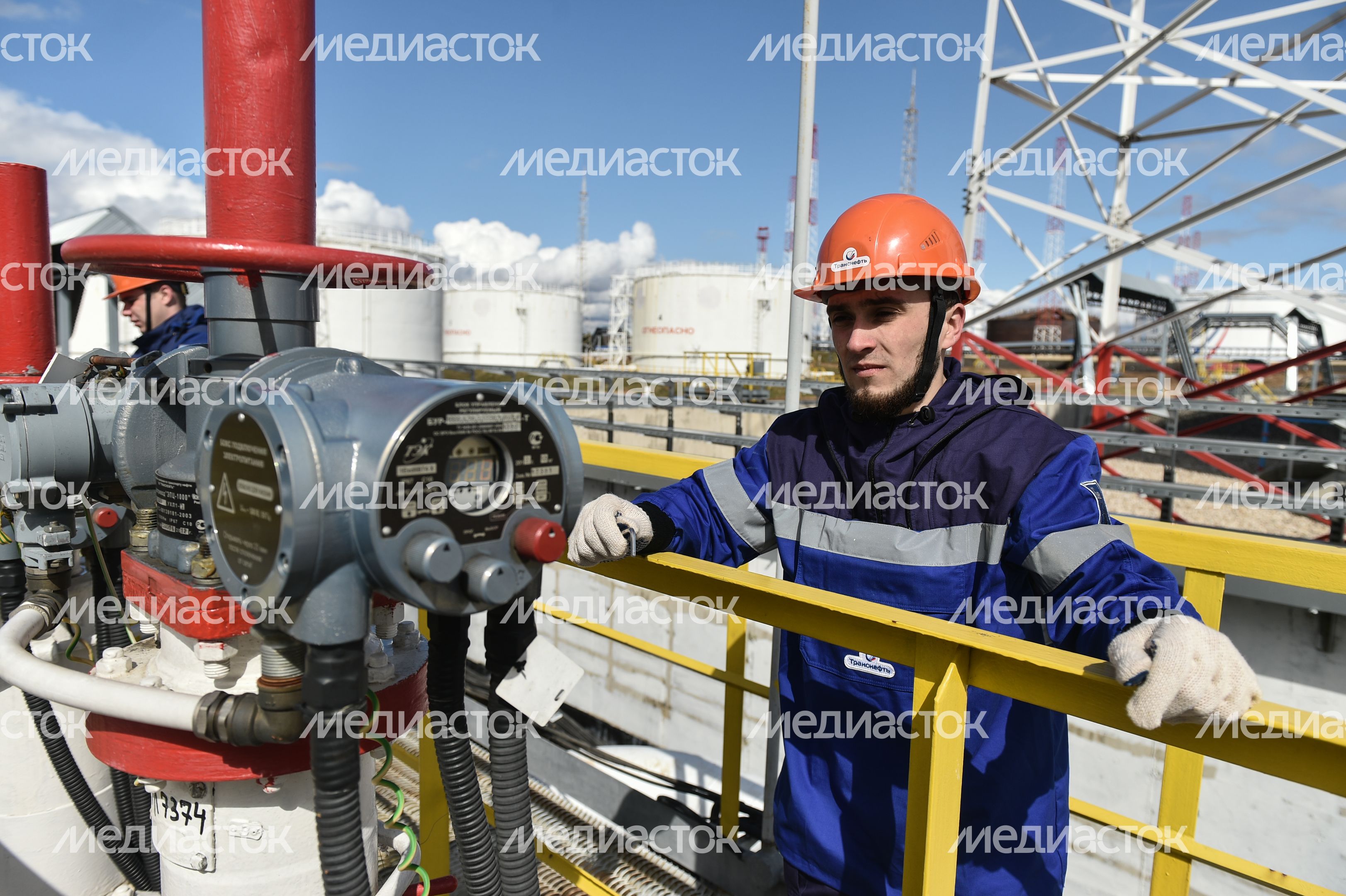 Нефтебаза РОСНЕФТЬ в Подмосковье