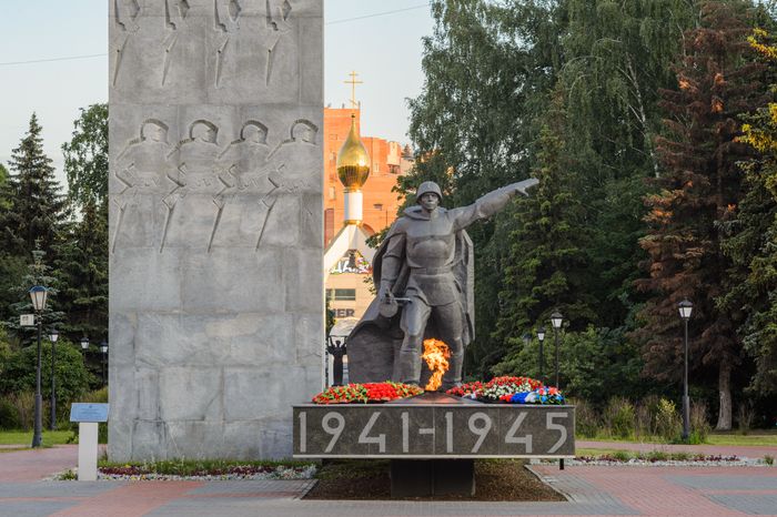 Памятник Воинам-землякам