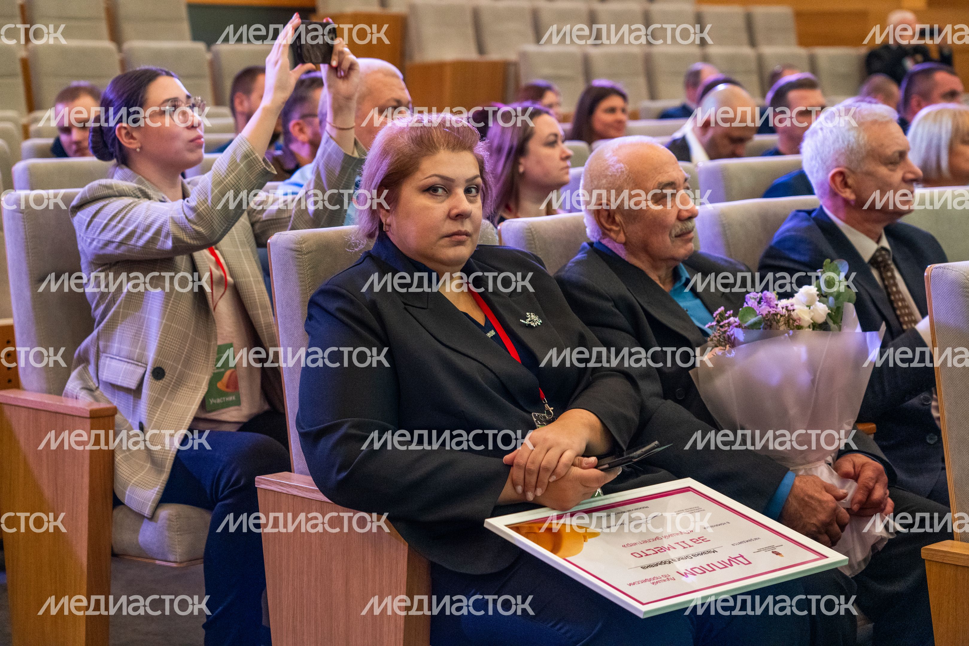 Ольга Мазина заняла 2 место на конкурсе «Лучший по профессии 2025» в номинации «Лучший диспетчер» Ольга Мазина заняла 2 место на конкурсе «Лучший по профессии 2025» в номинации «Лучший диспетчер»
