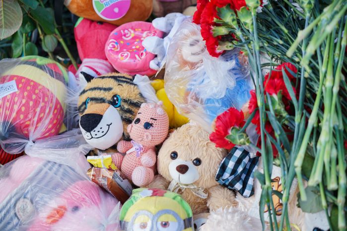 Мемориал памяти погибших в "Крокус Сити Холле" в Люберцах