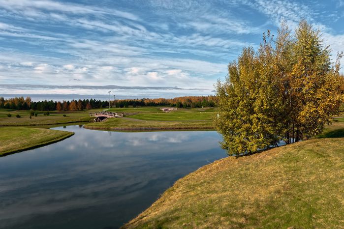 Гольф-поле клуба Dmitrov Golf Resort в Дмитровском округе