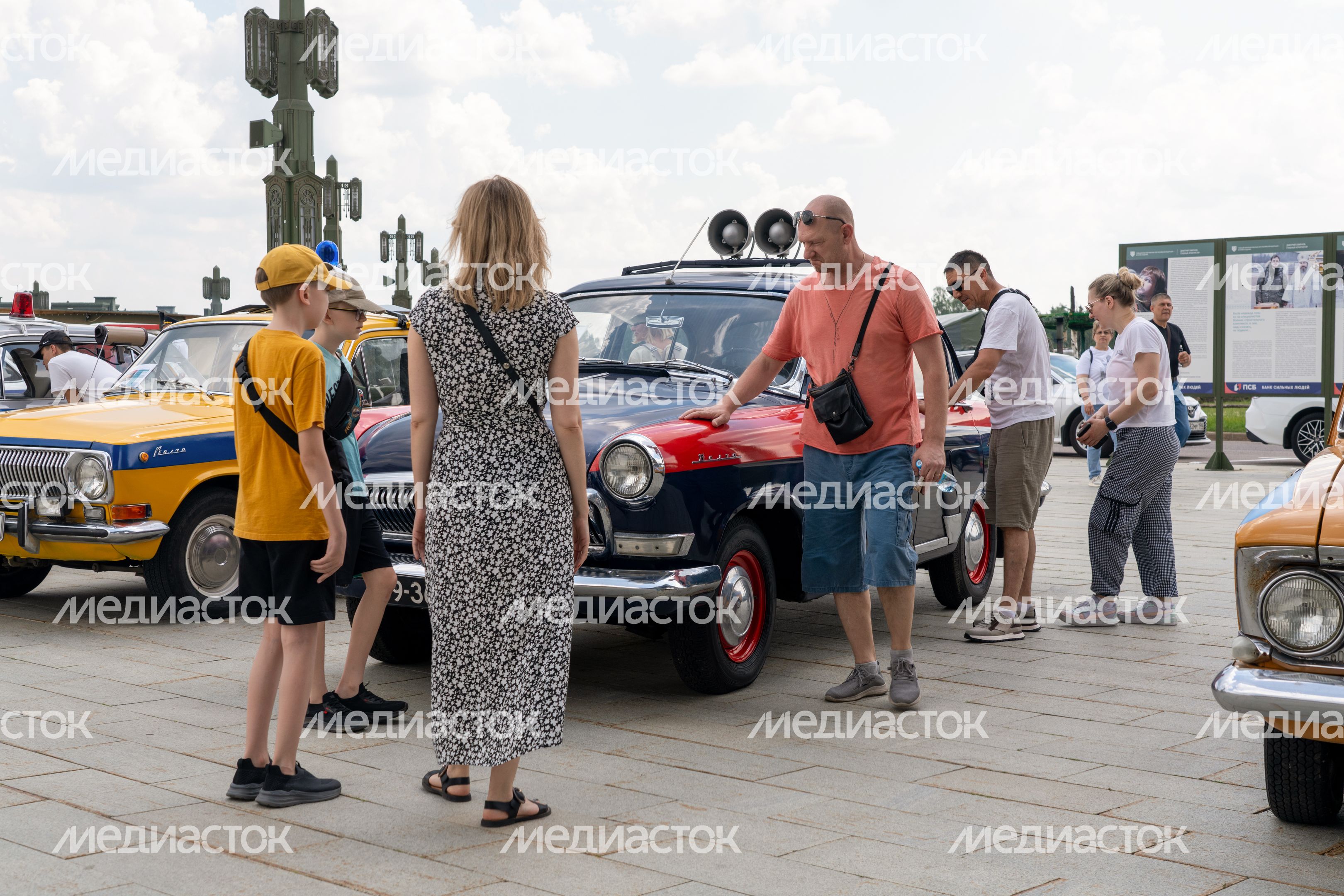 Проект «Проведи один день с полицией Подмосковья» в Центральном парке «Патриот» Одинцовского округа Проект «Проведи один день с полицией Подмосковья» в Центральном парке «Патриот» Одинцовского округа
