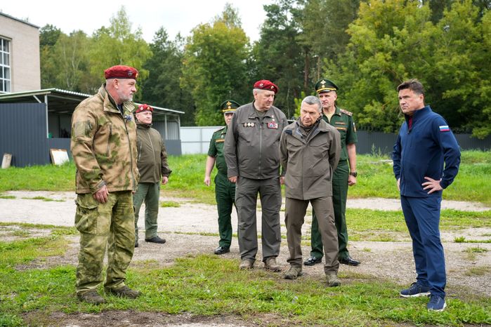 Андрей Воробьев и Владимир Соловьев посетили центр спецподготовки "Витязь" в Балашихе