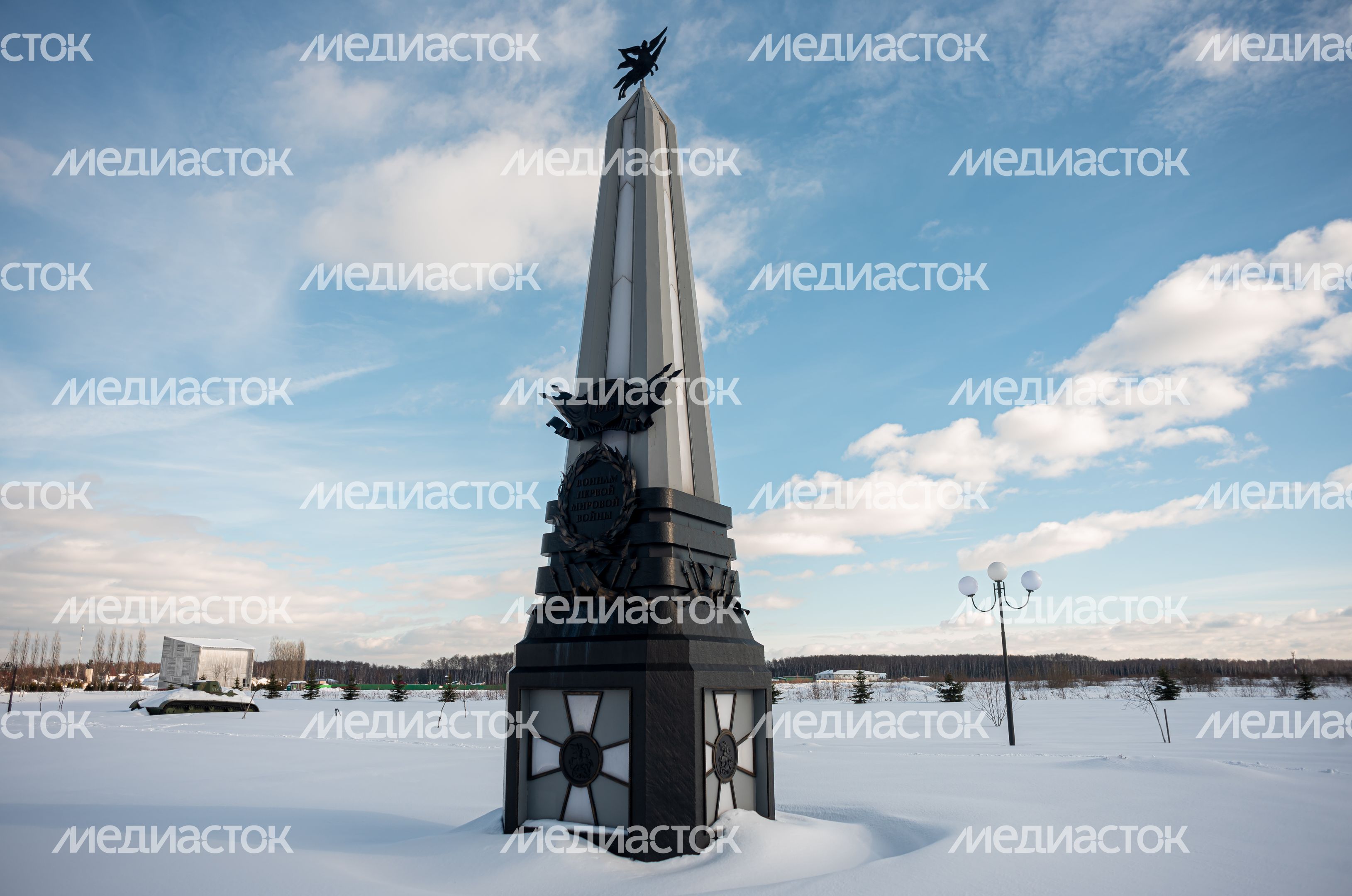 Зимние виды Национального Конного арка Русь