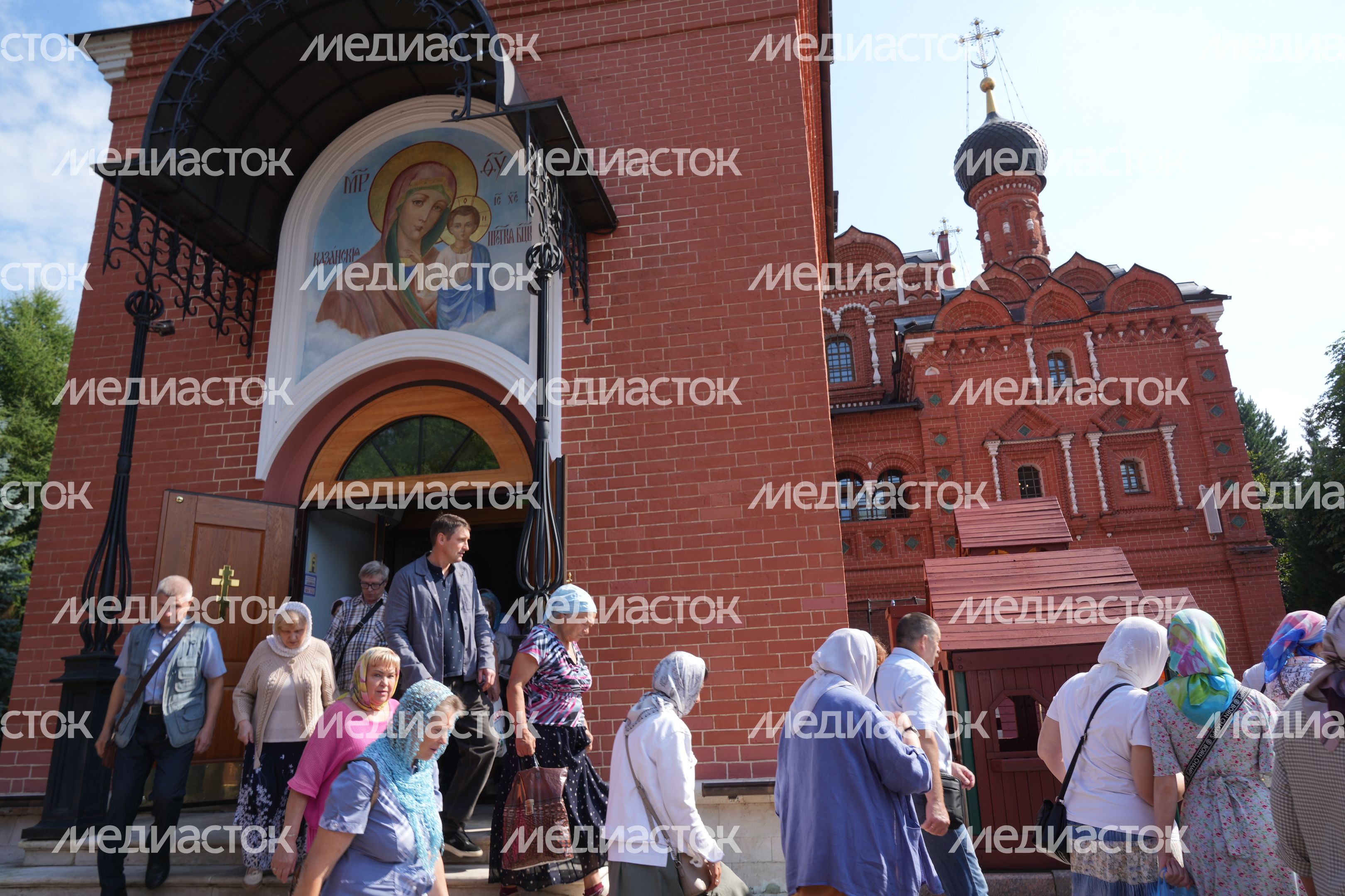 Покровский женский монастырь в Раменском м.о. Покровский женский монастырь в Раменском м.о.