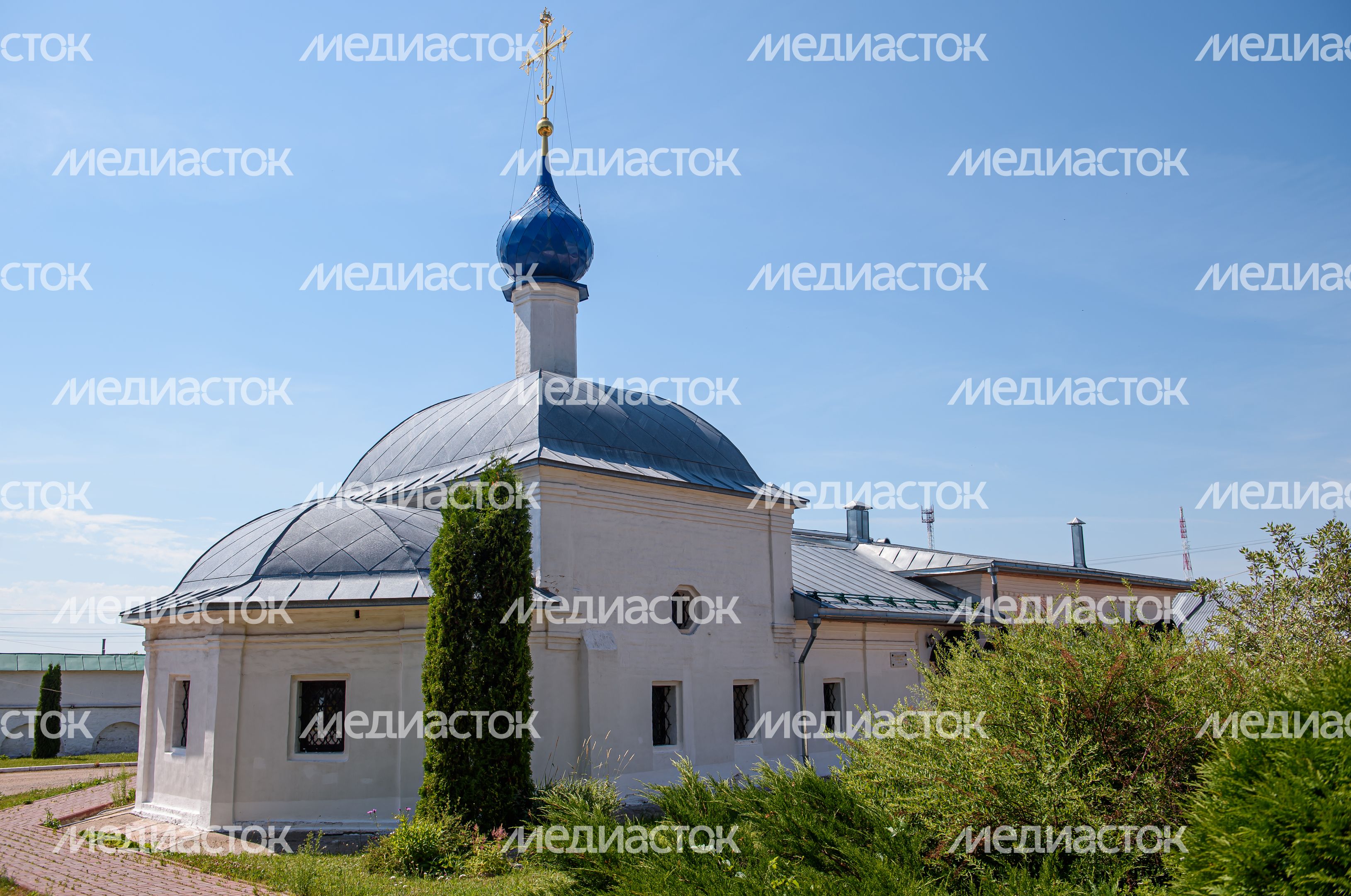 Летние виды Феодоровского женского монастыря