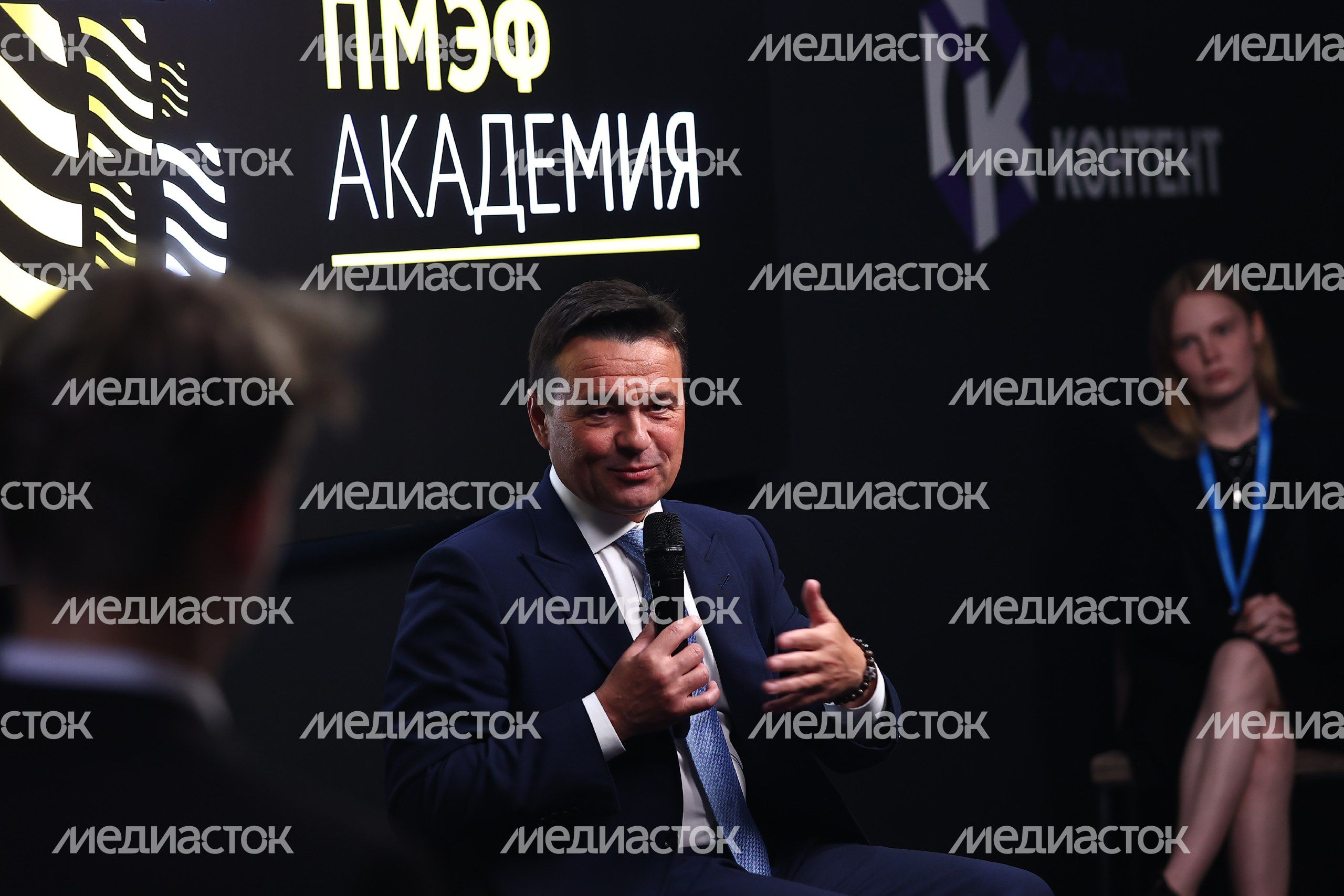 Выступление Губернатора Андрея Воробьева перед участниками «Академии ПМЭФ» Выступление Губернатора Андрея Воробьева перед участниками «Академии ПМЭФ»