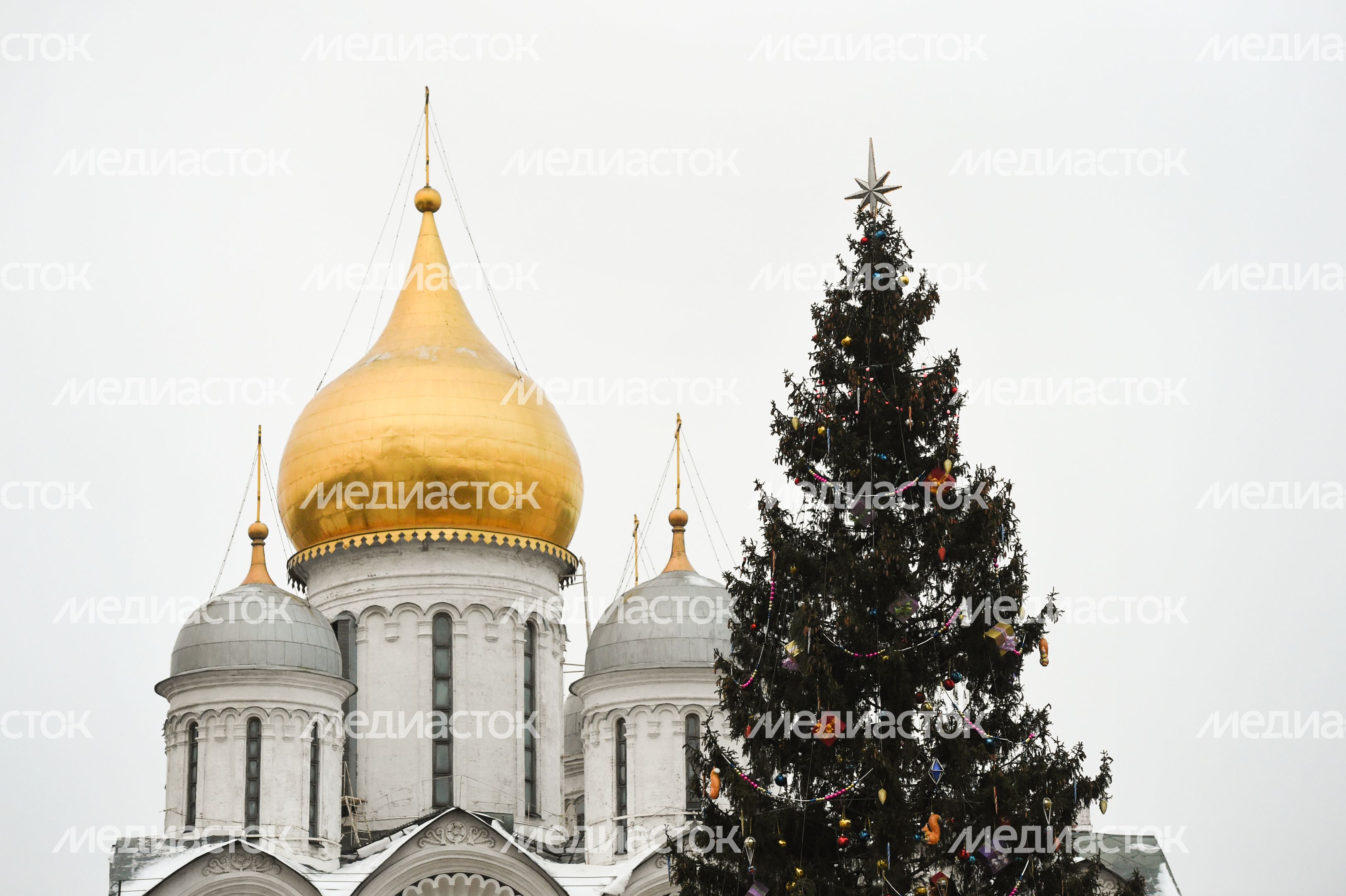 Как украсили главную новогоднюю елку страны