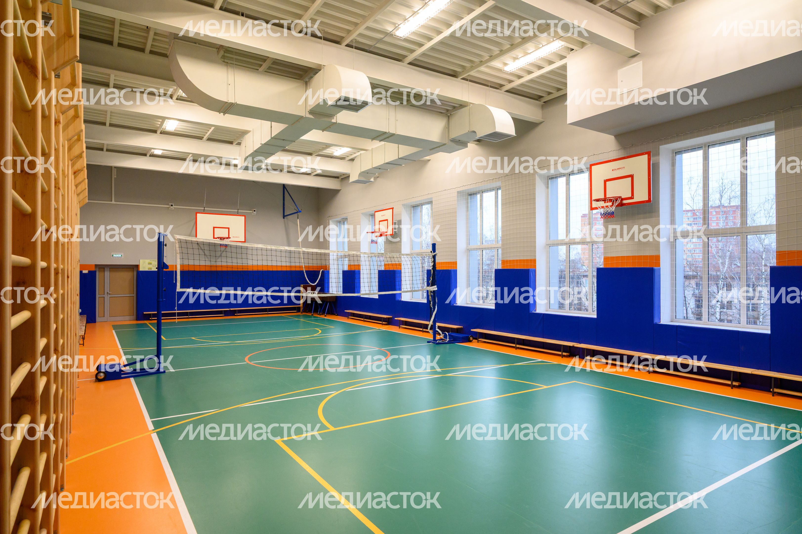 Спортивный зал лицея №14 после капитального ремонта в Щелково Спортивный зал лицея №14 после капитального ремонта в Щелково