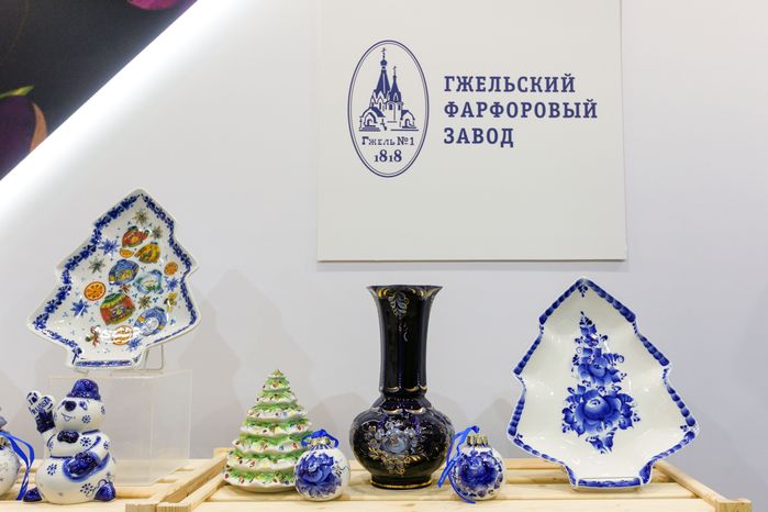 Сувениры народных промыслов Подмосковья на выставке-ярмарке «Ладья»