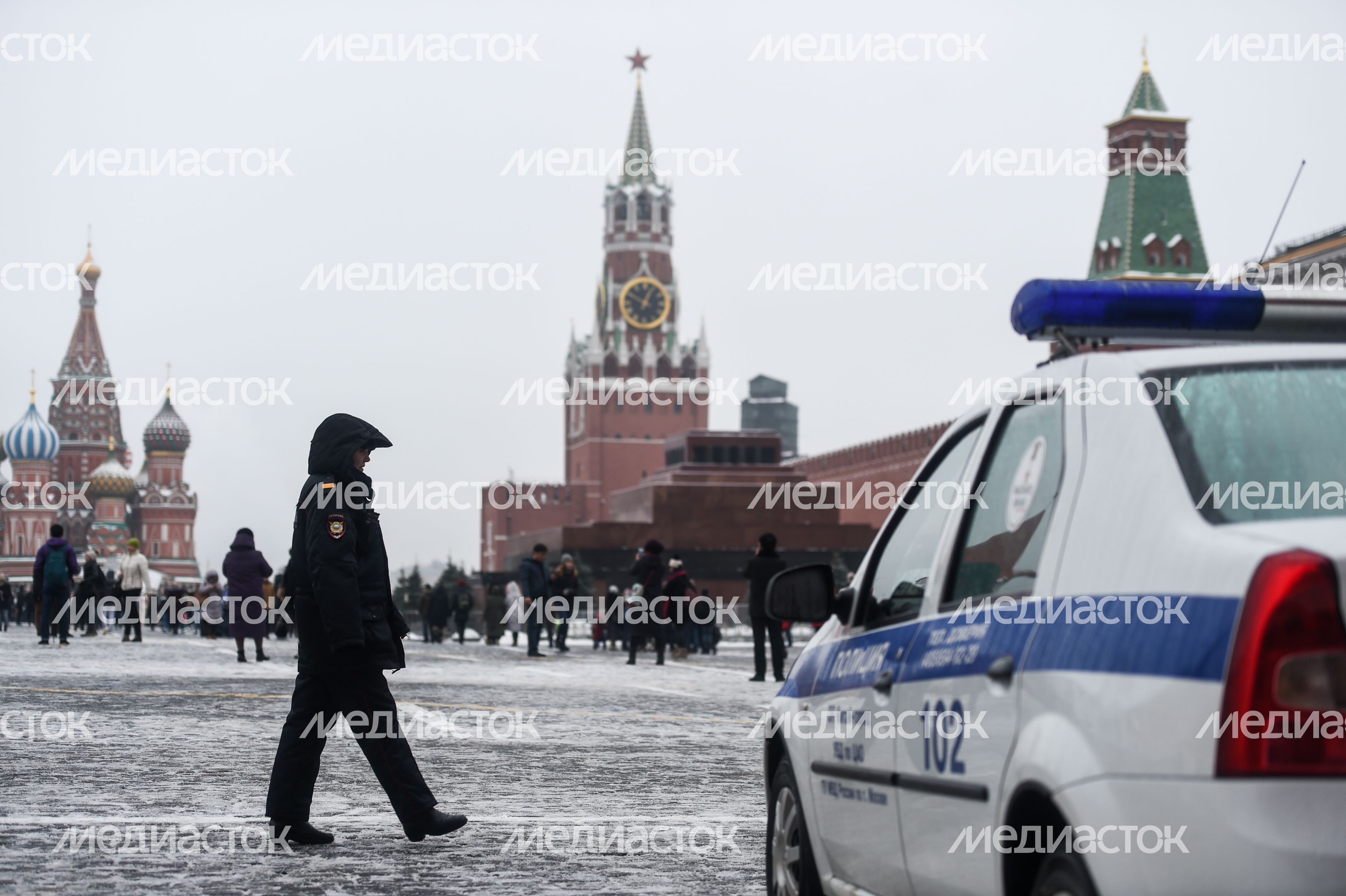 Последстивя сильного снегопада в Москве