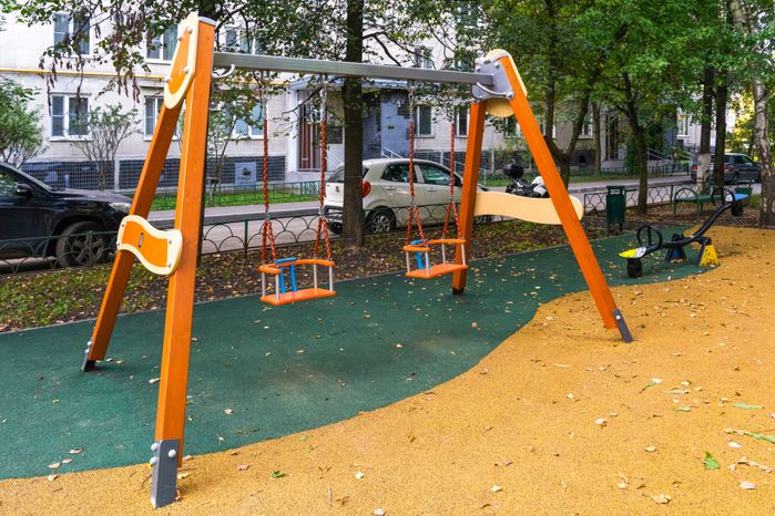 Детская площадка в Одинцово на Можайском шоссе, 105 после благоустройства