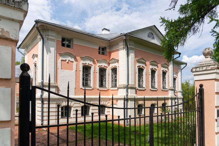 Усадьба Лопасня-Зачатьевское в Чехове