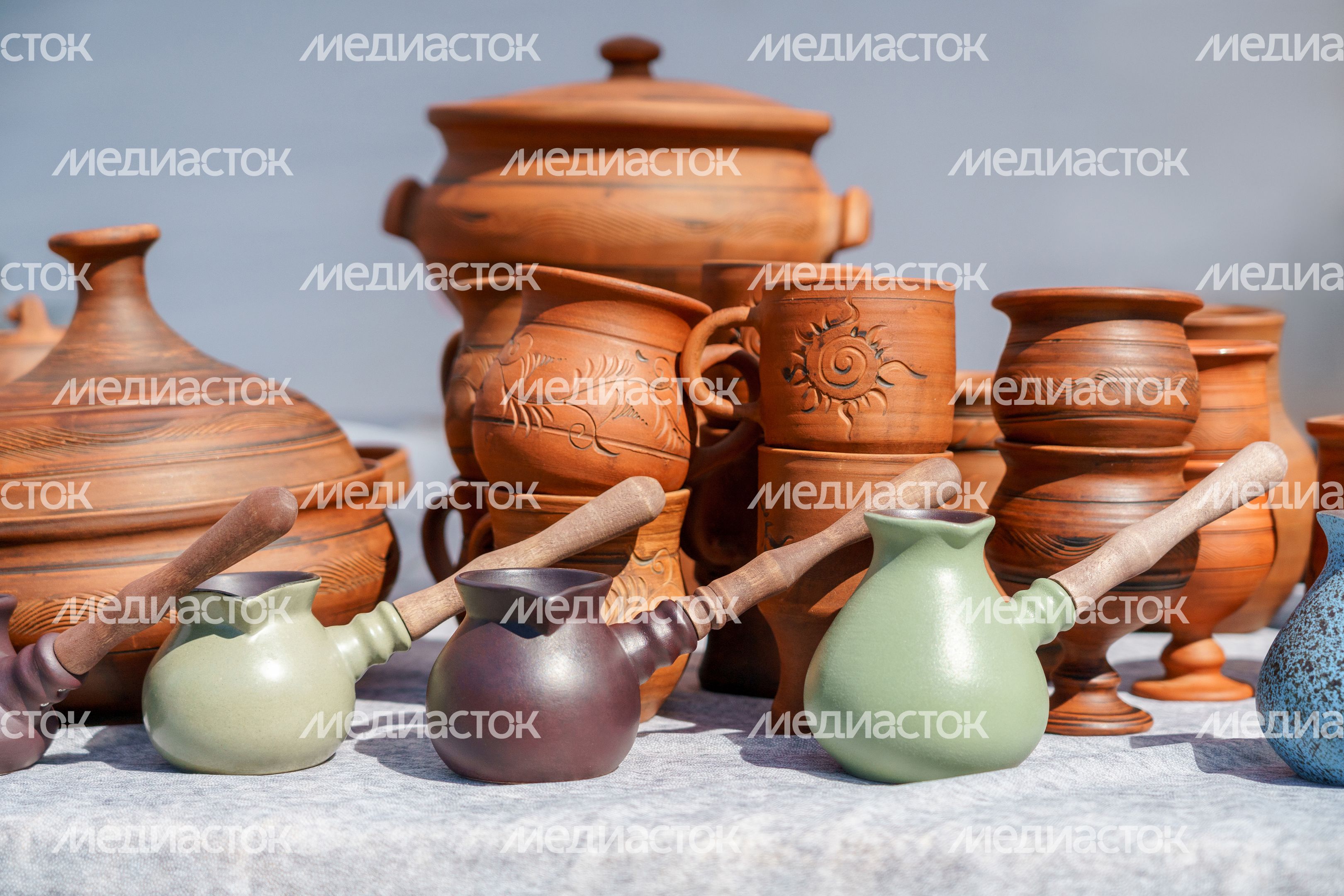 Фестиваль авторской керамики «ГжельФест» в селе Речицы Раменского округа Фестиваль авторской керамики «ГжельФест» в селе Речицы Раменского округа