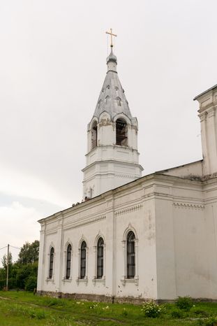 Шаховская. Воскресенский храм села Раменье