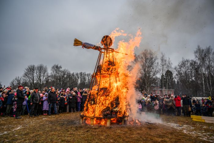 Празднование Масленицы в Муранове