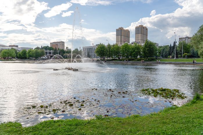 Пруд Баранка на Центральной площади Одинцово