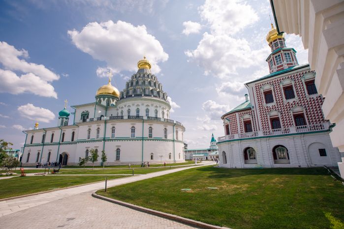 Истра. Воскресенский собор