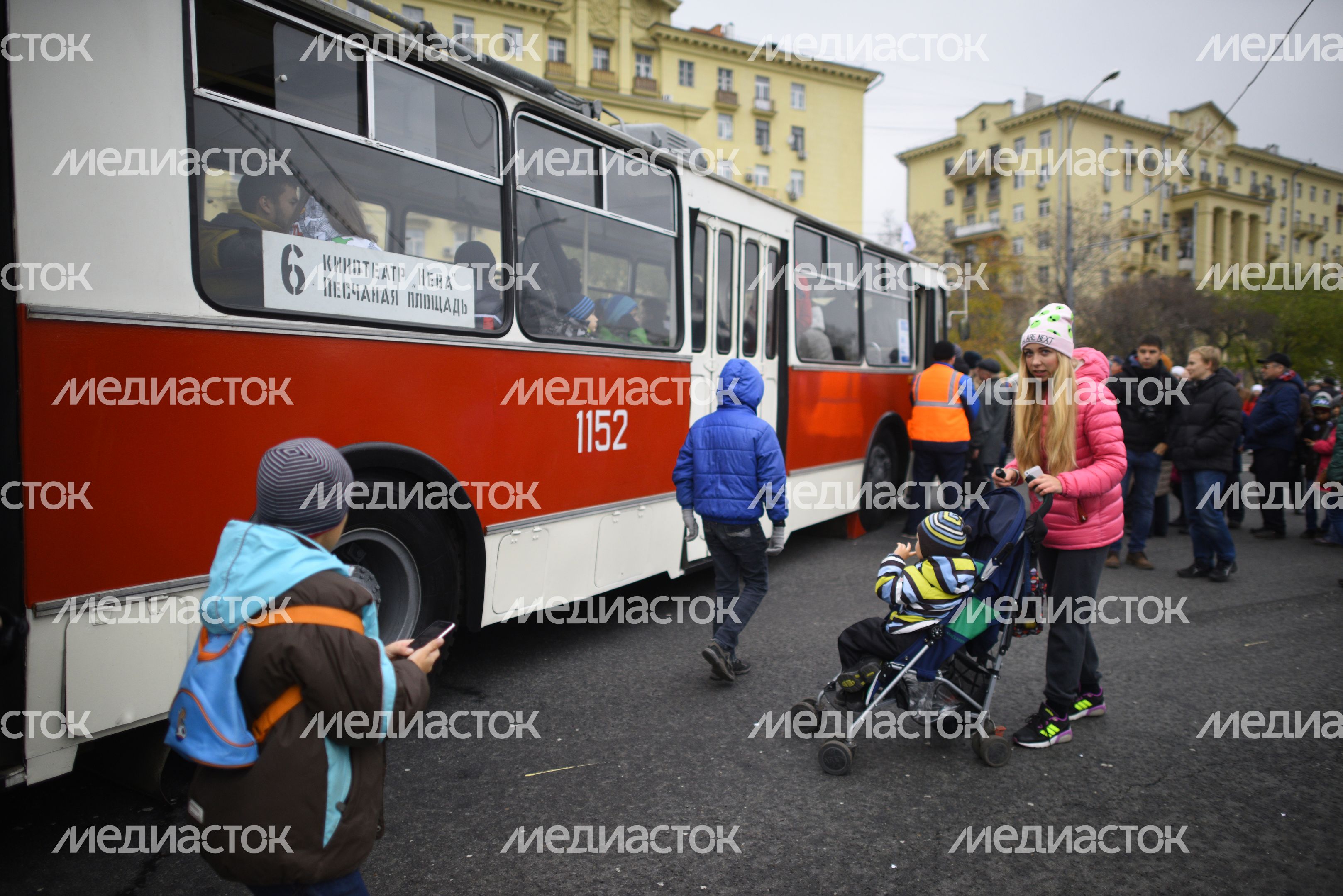Праздник московского троллейбуса в Москве