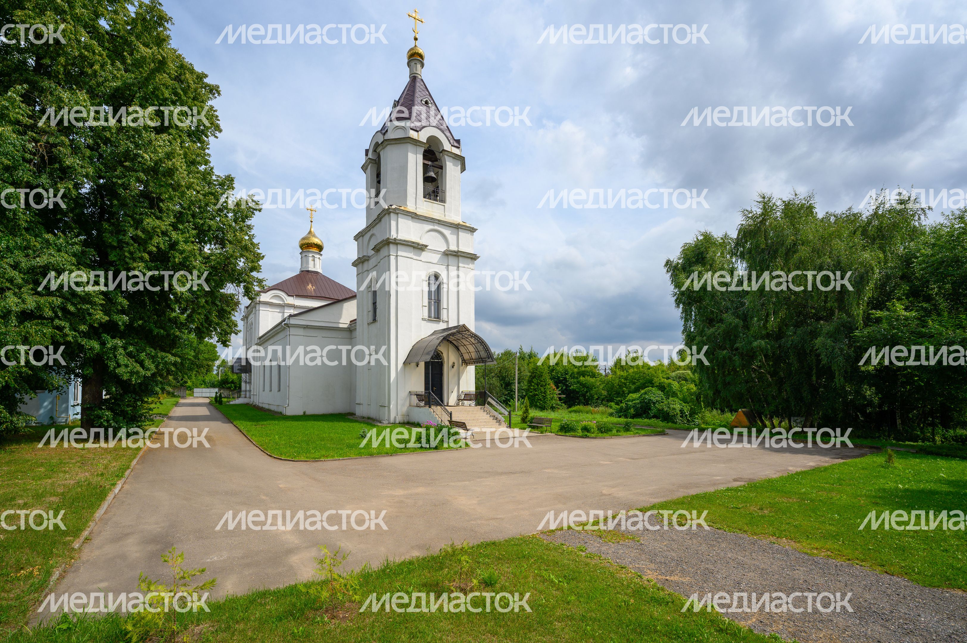 Церковь иконы Божией Матери "Знамение" в Амерево