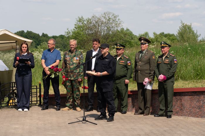 Перезахоронение солдат ВОВ в деревне Ельня