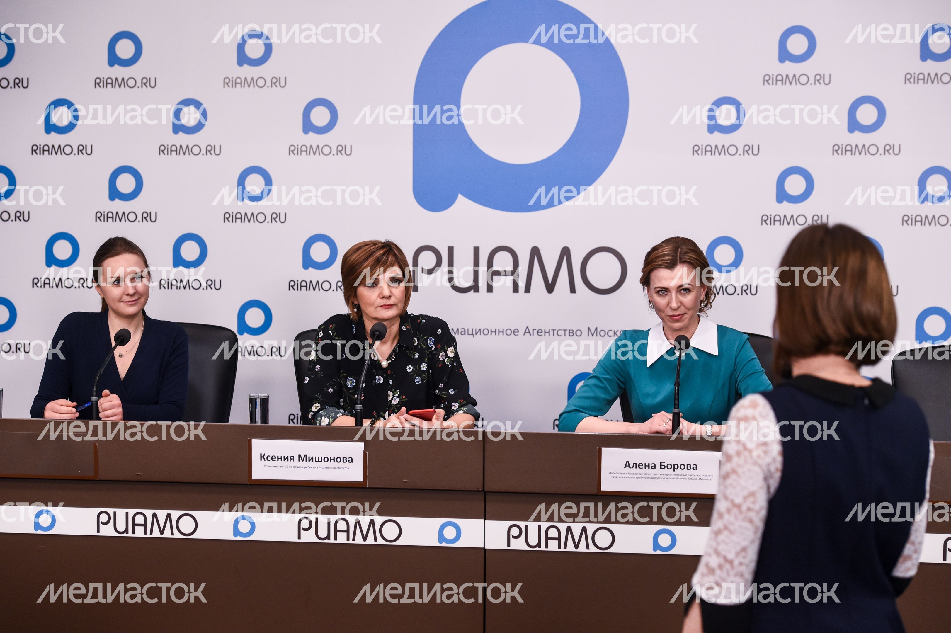 Пресс-конференция Уполномоченного по правам ребенка в Подмосковье Ксении Мишоновой