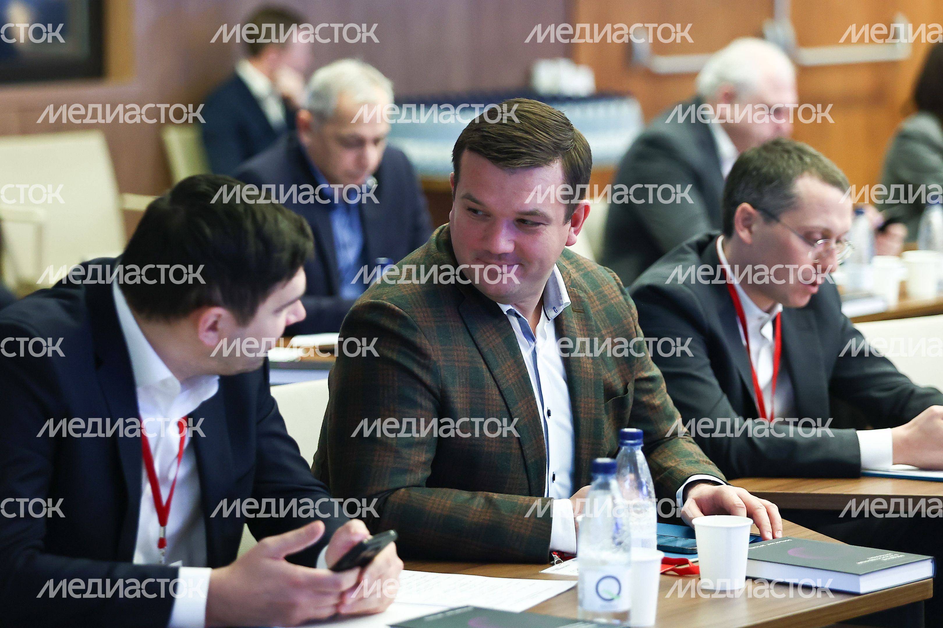 Обучающий семинар для членов правительства региона и глав округов на тему искусственного интеллекта с участием Губернатора Подмосковья