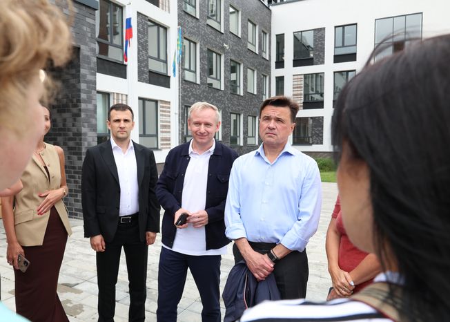 Андрей Воробьев проверил готовность к открытию ОЦ "Старт"