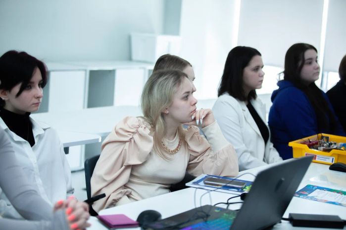 Студенты Подмосковных университетов и колледжа освоили работу на современном оборудовании