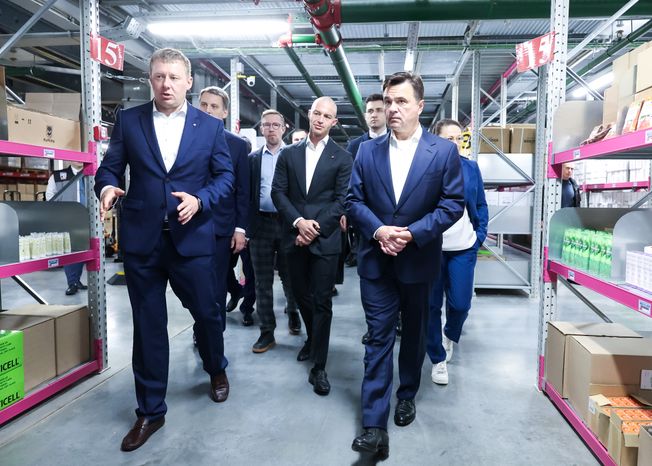 Андрей Воробьев принял участие в открытии распредцентра "Магнит" в Подольске