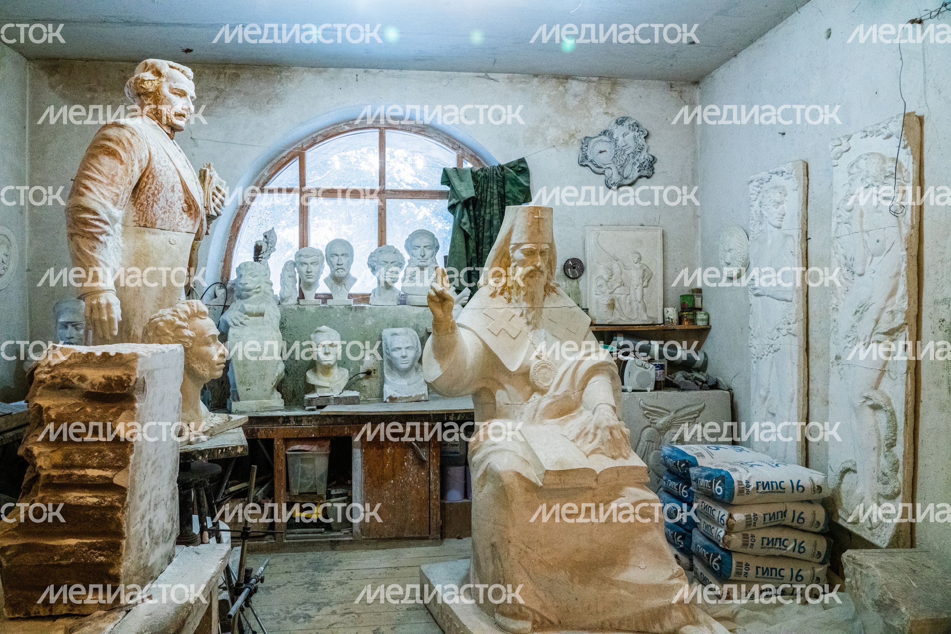 Парк и галерея скульптора Сергея Казанцева в Истре