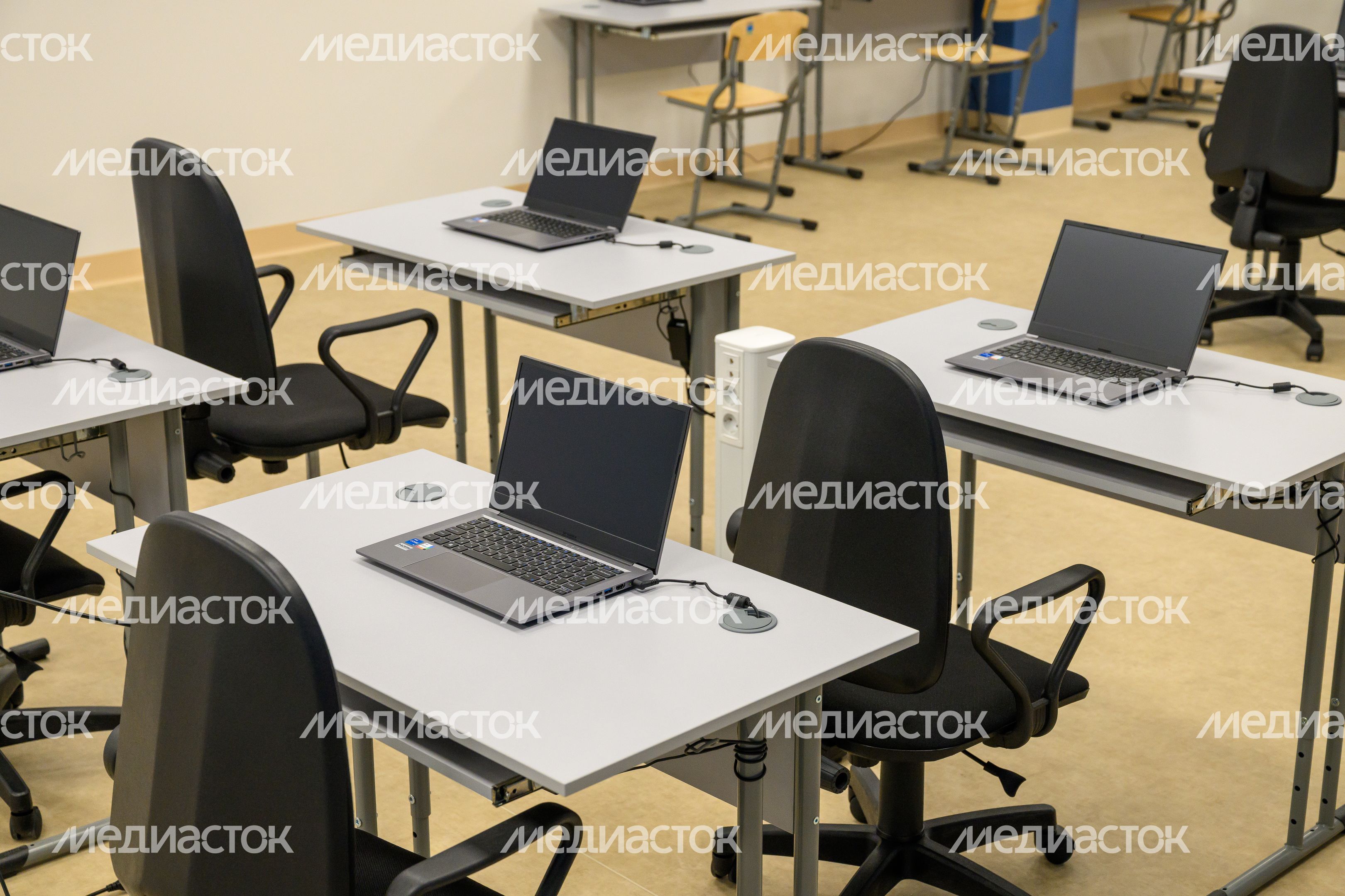 Учебный класс информатики в новом корпусе Первомайской школы №2 им. М.Ф. Тихонова на 825 мест в Королеве Учебный класс информатики в новом корпусе Первомайской школы №2 им. М.Ф. Тихонова на 825 мест в Королеве