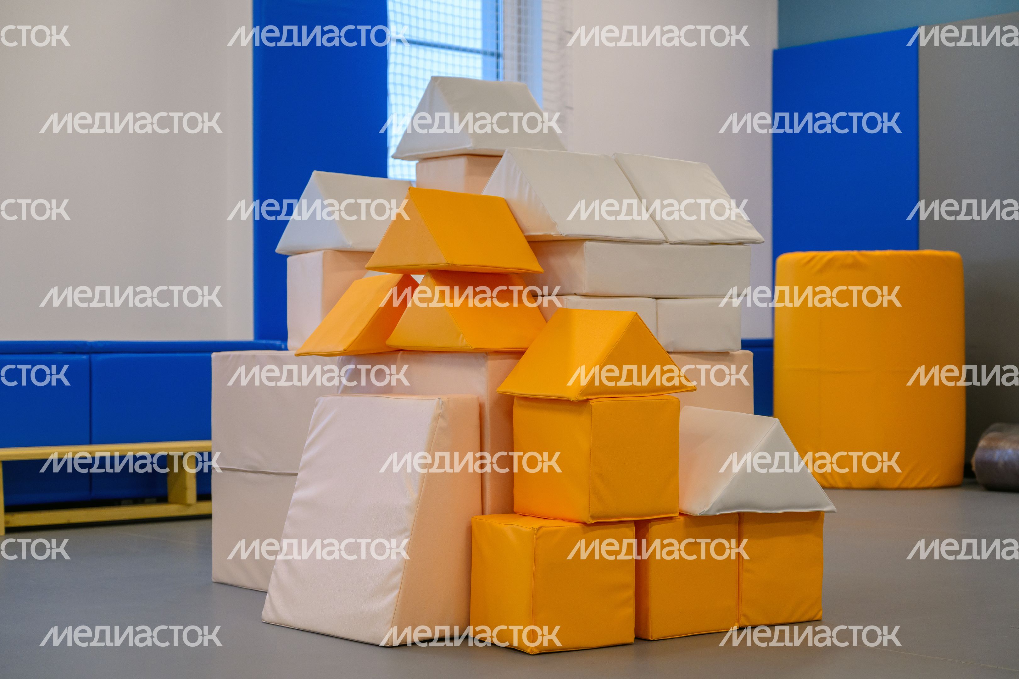 Спортивный зал в новом детском саду «Ручеек» Видновской школы № 11 в ЖК «Новое Видное» Ленинского округа Спортивный зал в новом детском саду «Ручеек» Видновской школы № 11 в ЖК «Новое Видное» Ленинского округа